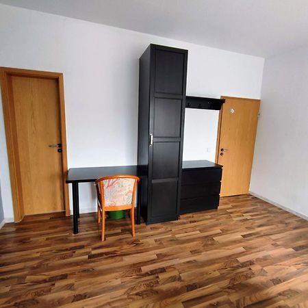 Monteurzimmer - วัลด์บรอนน์ ภายนอก รูปภาพ