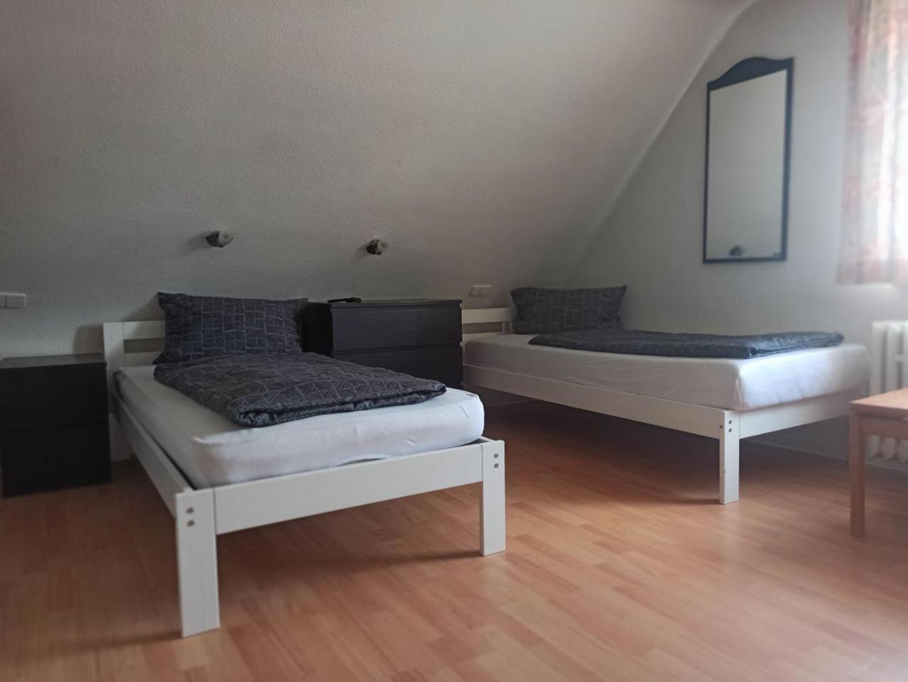 Monteurzimmer - วัลด์บรอนน์ ภายนอก รูปภาพ