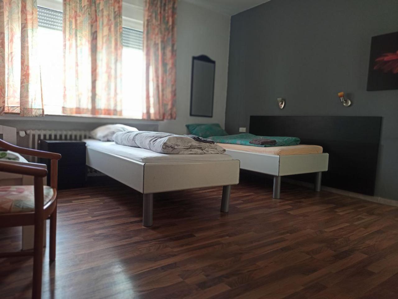 Monteurzimmer - วัลด์บรอนน์ ภายนอก รูปภาพ