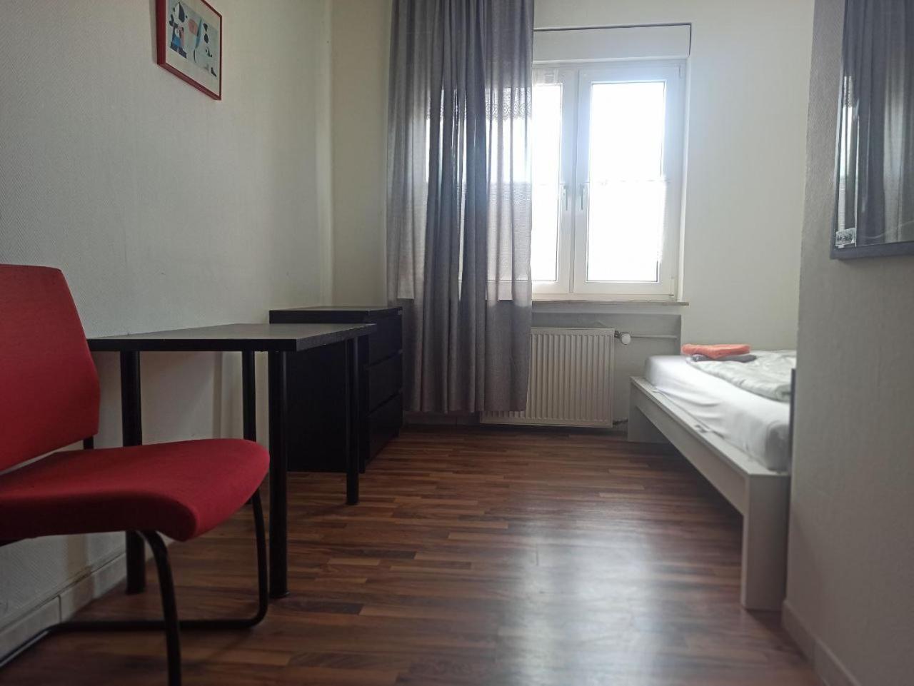 Monteurzimmer - วัลด์บรอนน์ ภายนอก รูปภาพ